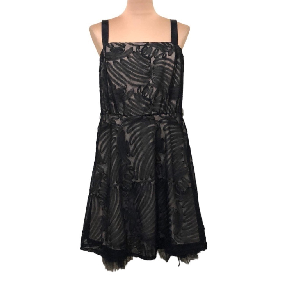 NWT R&M Richards Cocktail Dress Size 14 Black Nude Beige Mesh